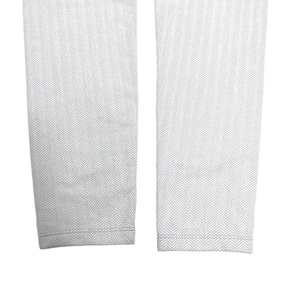 KORAL Seamless Herringbone Jacquard Winter Warm Leggings in Light Gray Size M - Picture 9 of 13